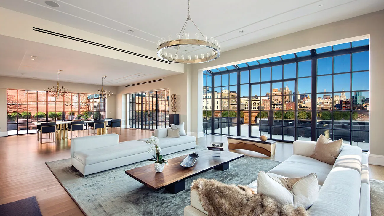 Exploring The Pinnacle of Urban Living at Manhattan Luxury Condos